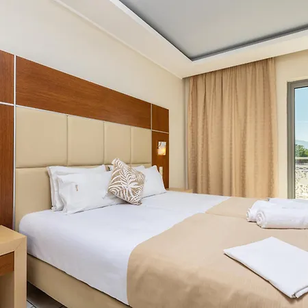 Hotel Esperia 3*